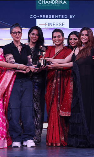 Awards 8 JFW Awards - Simran Photos