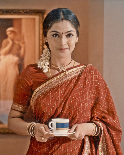 Biography 9 Simran 90s Images